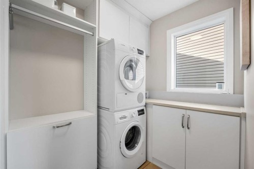 103 Auburn Glen Way Se, Calgary, AB - Indoor Photo Showing Laundry Room