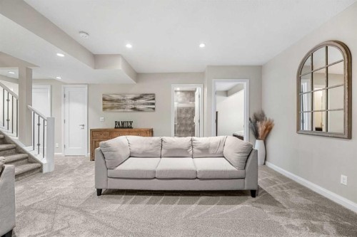 103 Auburn Glen Way Se, Calgary, AB - Indoor Photo Showing Living Room