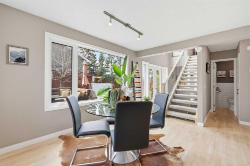 2712 22 Street Sw, Calgary, AB - Indoor