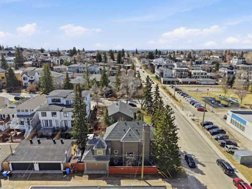 2712 22 Street Sw, Calgary, AB - Outdoor With View