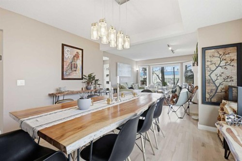 2712 22 Street Sw, Calgary, AB - Indoor Photo Showing Dining Room