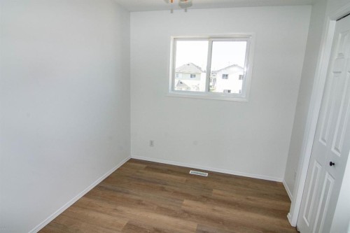 5320 Martin Crossing Drive Ne, Calgary, AB - Indoor Photo Showing Other Room