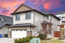43 Heritage Hill Cochrane, AB T4C 0L4