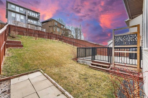 43 Heritage Hill, Cochrane, AB - Outdoor