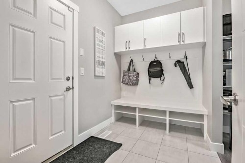 75 Sundown Way, Cochrane, AB - Indoor Photo Showing Other Room