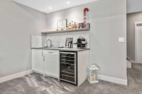 75 Sundown Way, Cochrane, AB - Indoor Photo Showing Other Room
