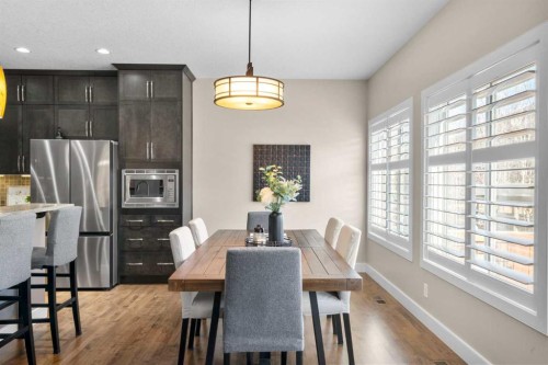 809 Canoe Green Sw, Airdrie, AB - Indoor Photo Showing Dining Room