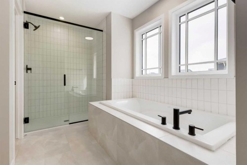 26 Alpine Gardens Sw, Calgary, AB - Indoor Photo Showing Bathroom