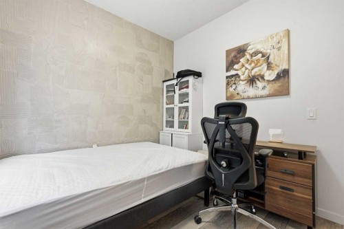 260 Lucas Way Nw, Calgary, AB - Indoor Photo Showing Office