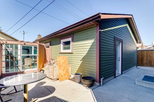 95 Mchugh Road Ne, Calgary, AB - Outdoor