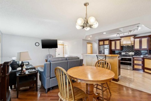 95 Mchugh Road Ne, Calgary, AB - Indoor Photo Showing Dining Room
