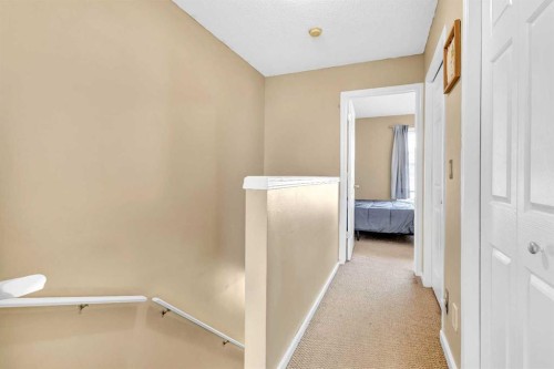 3-200 Hidden Hills Terrace Nw, Calgary, AB - Indoor Photo Showing Other Room