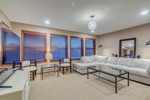 676 Auburn Bay Boulevard Se, Calgary, AB - Indoor Photo Showing Living Room