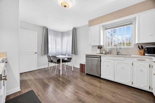 1232 40 Avenue Nw, Calgary, AB - Indoor