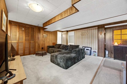 1232 40 Avenue Nw, Calgary, AB - Indoor
