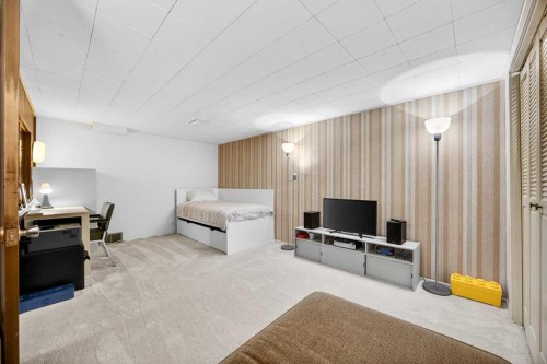 1232 40 Avenue Nw, Calgary, AB - Indoor