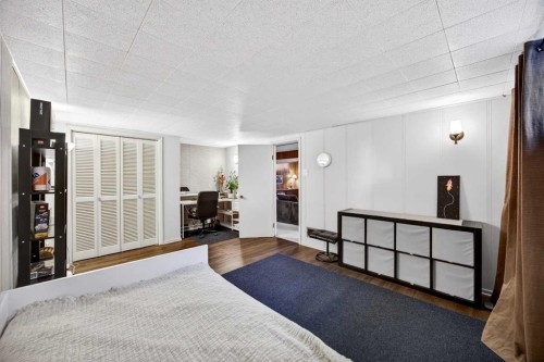 1232 40 Avenue Nw, Calgary, AB - Indoor