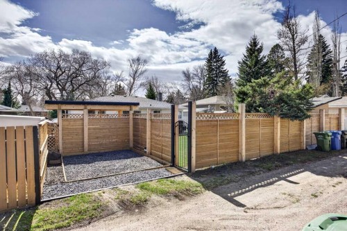 1232 40 Avenue Nw, Calgary, AB - Outdoor