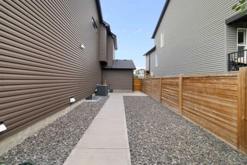50 Seton Parade Se, Calgary, AB 