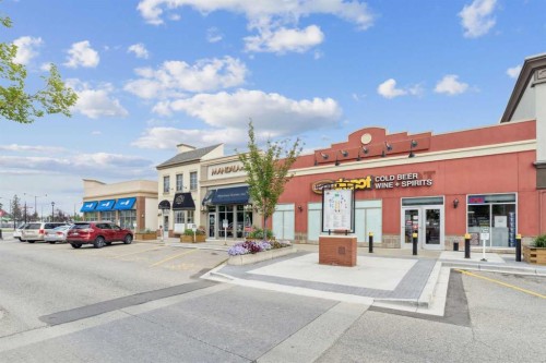 420 Mckenzie Towne Square Se, Calgary, AB - Outdoor