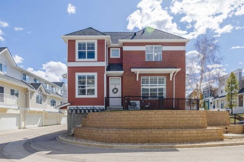 322 Mckenzie Towne Link Se, Calgary, AB - Outdoor