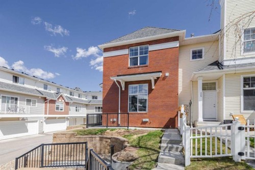 322 Mckenzie Towne Link Se, Calgary, AB - Outdoor