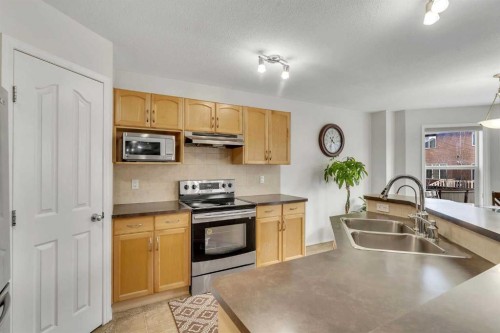 33 Saddlecrest Crescent Ne, Calgary, AB 