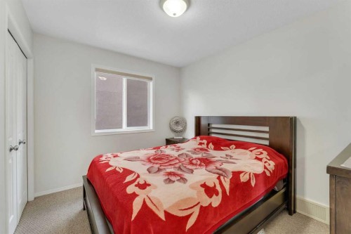33 Saddlecrest Crescent Ne, Calgary, AB 