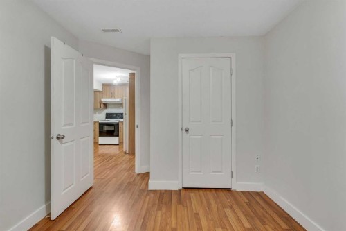 33 Saddlecrest Crescent Ne, Calgary, AB 