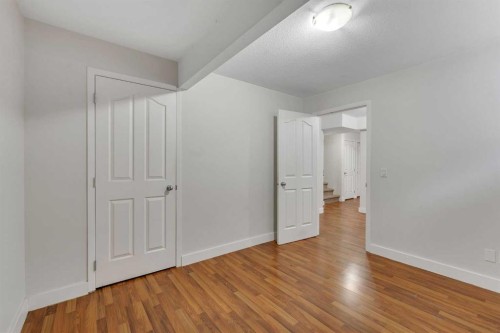 33 Saddlecrest Crescent Ne, Calgary, AB 