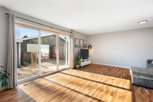 48 Midpark Gardens Se, Calgary, AB - Indoor