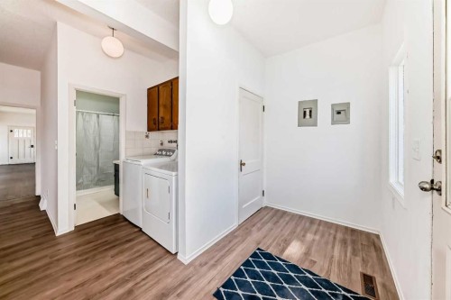 4710 51 Street, Olds, AB - Indoor