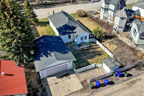 4710 51 Street, Olds, AB - Outdoor