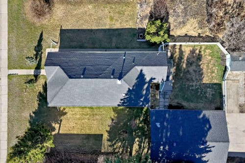 4710 51 Street, Olds, AB - Outdoor