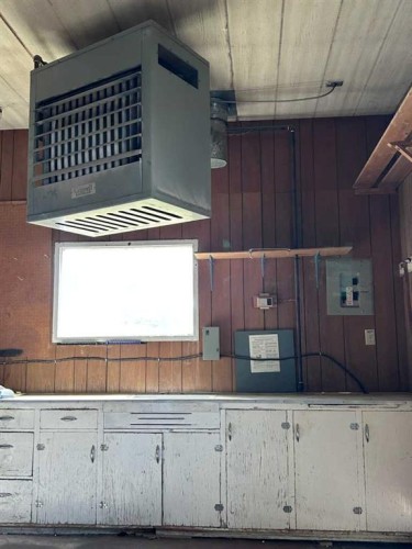 4710 51 Street, Olds, AB - Indoor Photo Showing Kitchen