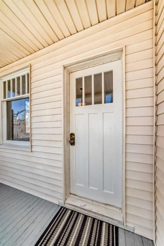 4710 51 Street, Olds, AB - Outdoor With Exterior