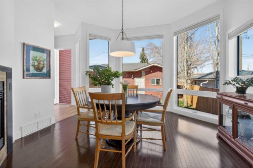 4619 84 Street Nw, Calgary, AB - Indoor Photo Showing Dining Room