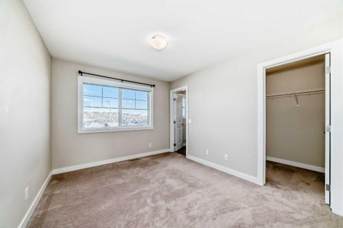 154 Sage Hill Grove Nw, Calgary, AB - Indoor Photo Showing Other Room
