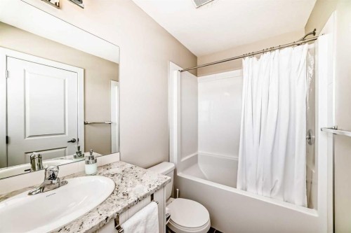 154 Sage Hill Grove Nw, Calgary, AB - Indoor Photo Showing Bathroom