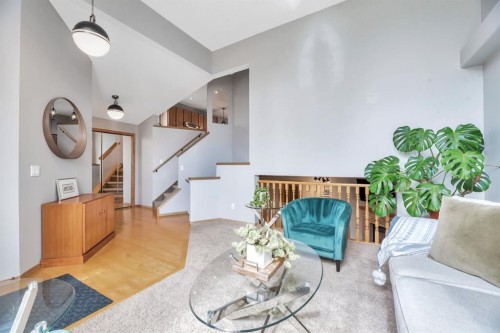 32 Somercrest Manor Sw, Calgary, AB - Indoor