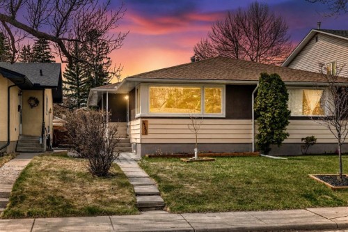 417 37 Street Sw, Calgary, AB - Outdoor