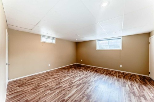 417 37 Street Sw, Calgary, AB - Indoor Photo Showing Basement