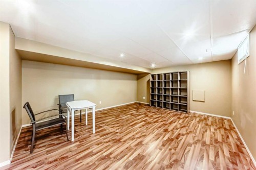 417 37 Street Sw, Calgary, AB - Indoor