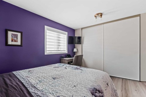 60 Hunterhorn Crescent Ne, Calgary, AB - Indoor Photo Showing Bedroom