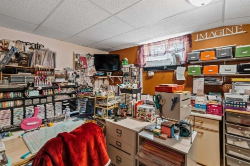 60 Hunterhorn Crescent Ne, Calgary, AB - Indoor