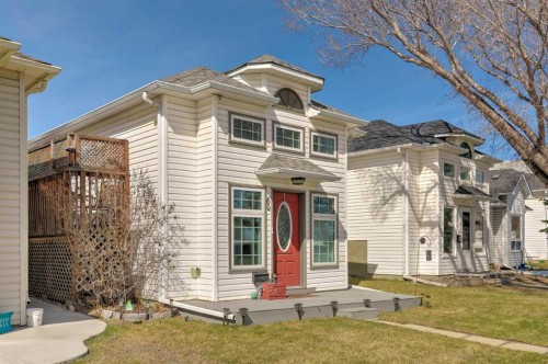 60 Hunterhorn Crescent Ne, Calgary, AB - Outdoor