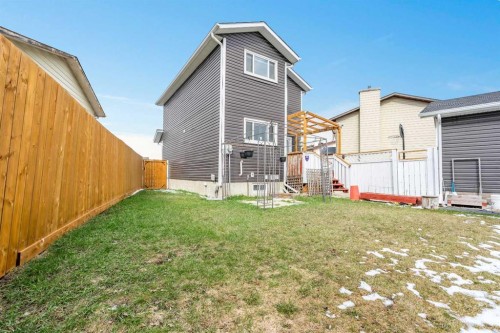 87 Castleglen Road Ne, Calgary, AB - Indoor Photo Showing Laundry Room