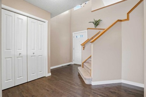 202 New Brighton Manor Se, Calgary, AB - Indoor Photo Showing Other Room