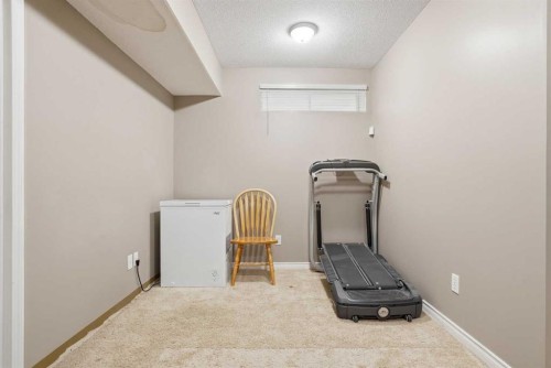 202 New Brighton Manor Se, Calgary, AB - Indoor