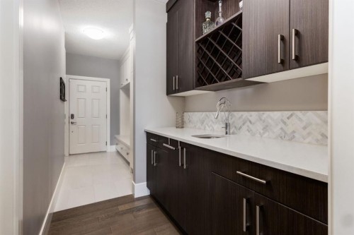 109 Kinniburgh Bay, Chestermere, AB - Indoor Photo Showing Kitchen